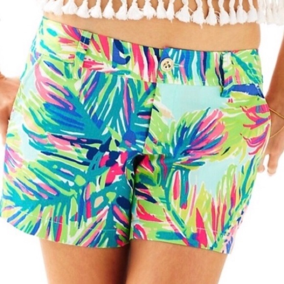 Lilly Pulitzer Pants - LILLY PULITZER island time Callahan Shorts